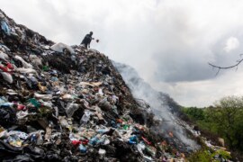 Bir Rapor, içecek firmalarının ‘plastik kirliliği ayak izini’ ortaya çıkarıyor